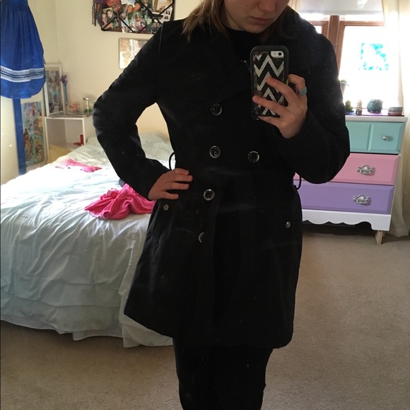 Black Jacket - Picture 2 of 7